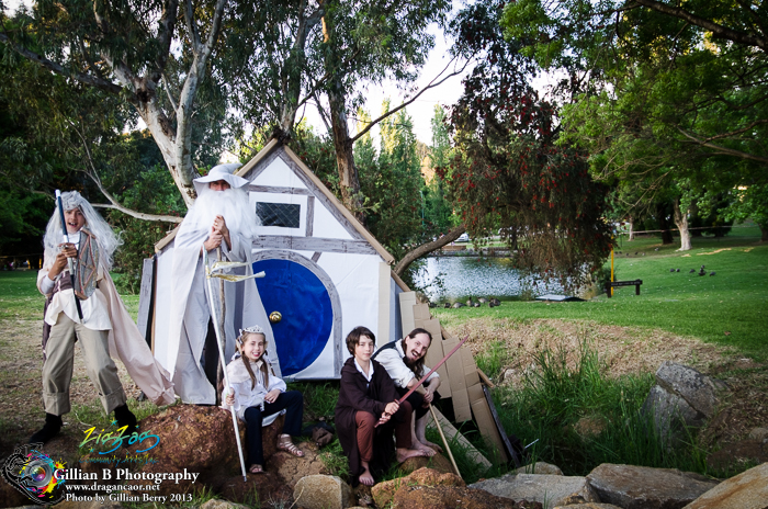 2013 Festival Parade The Fellowship returns to Hobbiton Mill